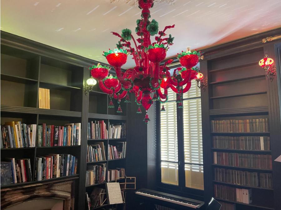 Maison Du Theatre Saint Bonnet Bed & Breakfast *