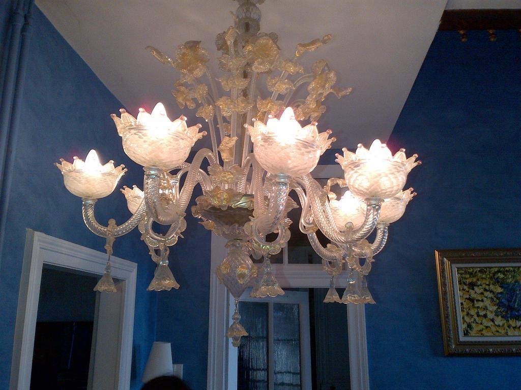 Bed & Breakfast Maison Du Theatre Saint Bonnet